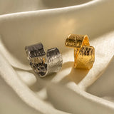 MUNA Hammered Rings